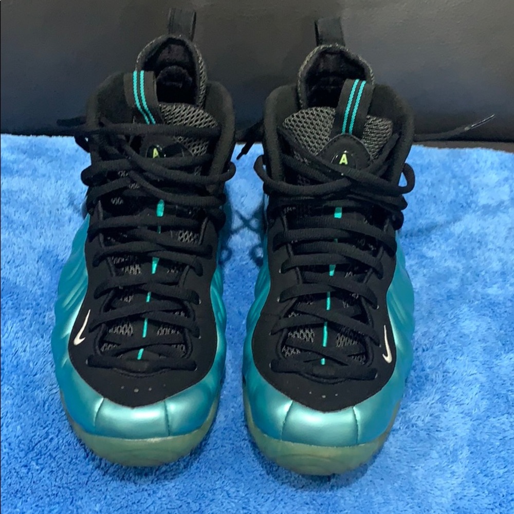 Air Foamposite ones electric blue sz 12 men